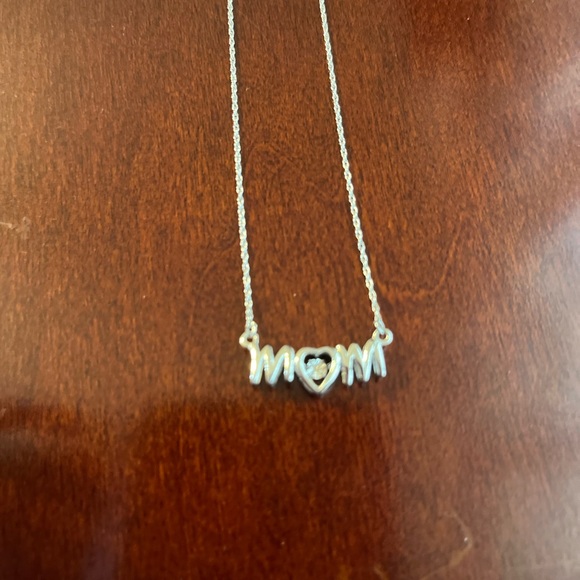 Sterling Necklace, 18ins with MOM - Picture 2 of 2